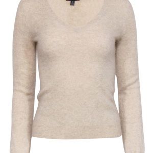 Aqua Cream V-Neck Sweater with Fine Knit Texture